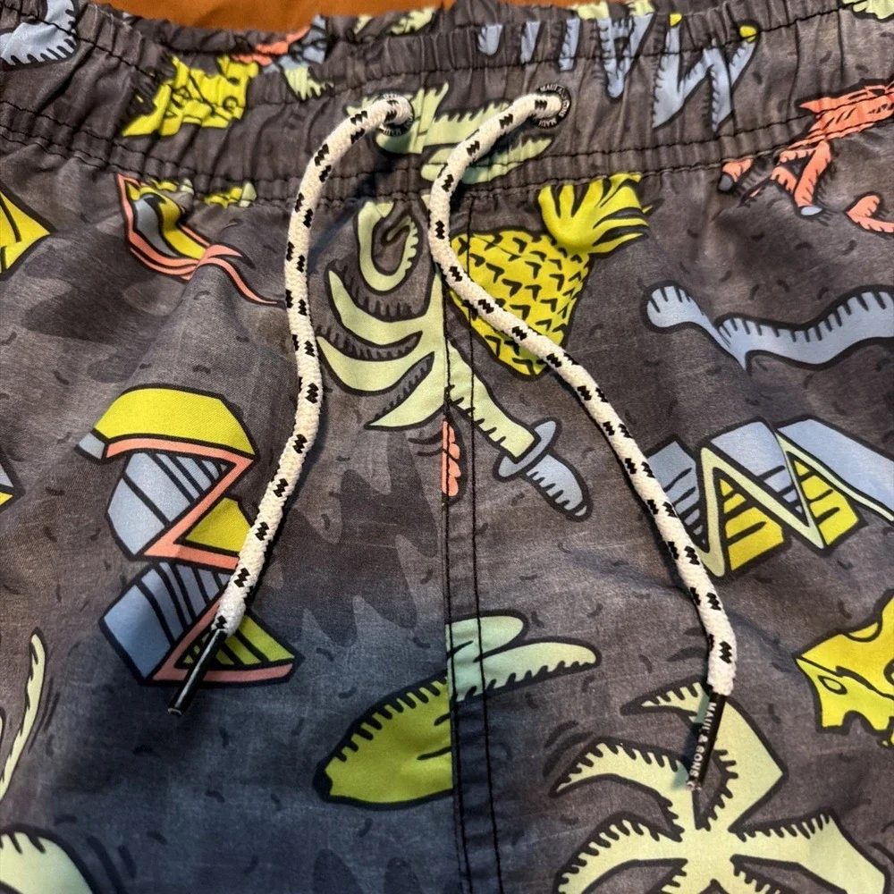 Maui And Sons Island Slice All Over Print Mesh Lined Swim Trunk Size Small!